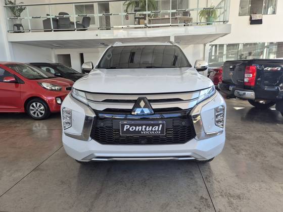MITSUBISHI PAJERO SPORT 2.4 16V MIVEC TURBO DIESEL HPE-S AWD AUTOMÁTICO